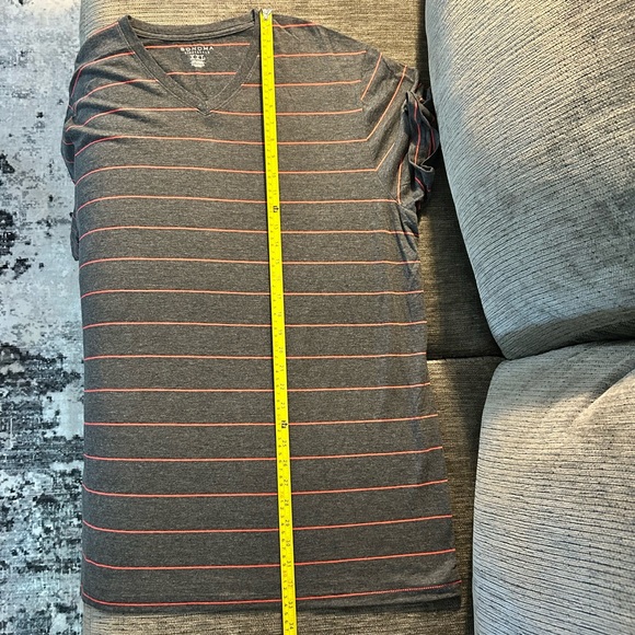 EUC Men’s Sonoma V-Neck T-Shirt - Picture 10 of 12